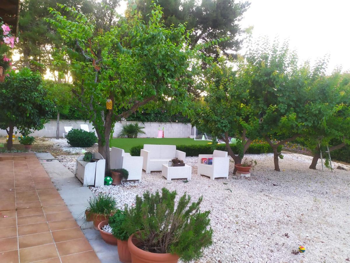 Villa Pintucci Трани Экстерьер фото